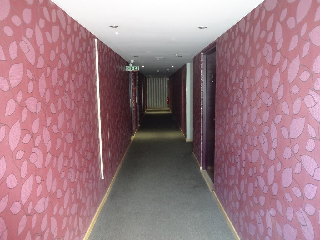 The Purple Leaf Hotels Hyderabad Exterior foto
