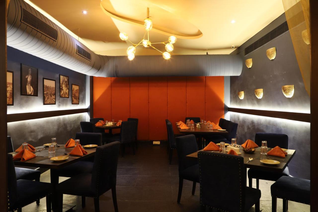 The Purple Leaf Hotels Hyderabad Exterior foto